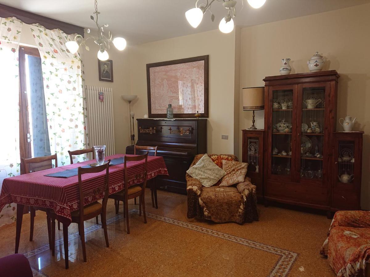 Casa Vacanze Piazza Apartment 2 Sant'Andrea di Conza Bagian luar foto