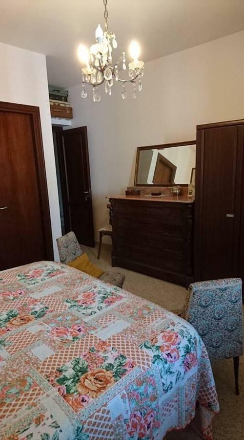 Casa Vacanze Piazza Apartment 2 Sant'Andrea di Conza Bagian luar foto
